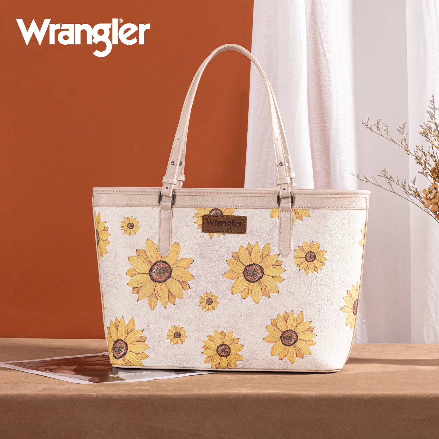 Wrangler Sunflower Print Tote Bag - Beige